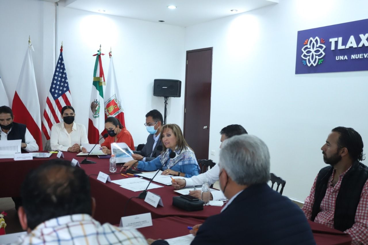 Gobierno del Estado y CFE suman esfuerzos para que todos los tlaxcaltecas cuenten con electricidad