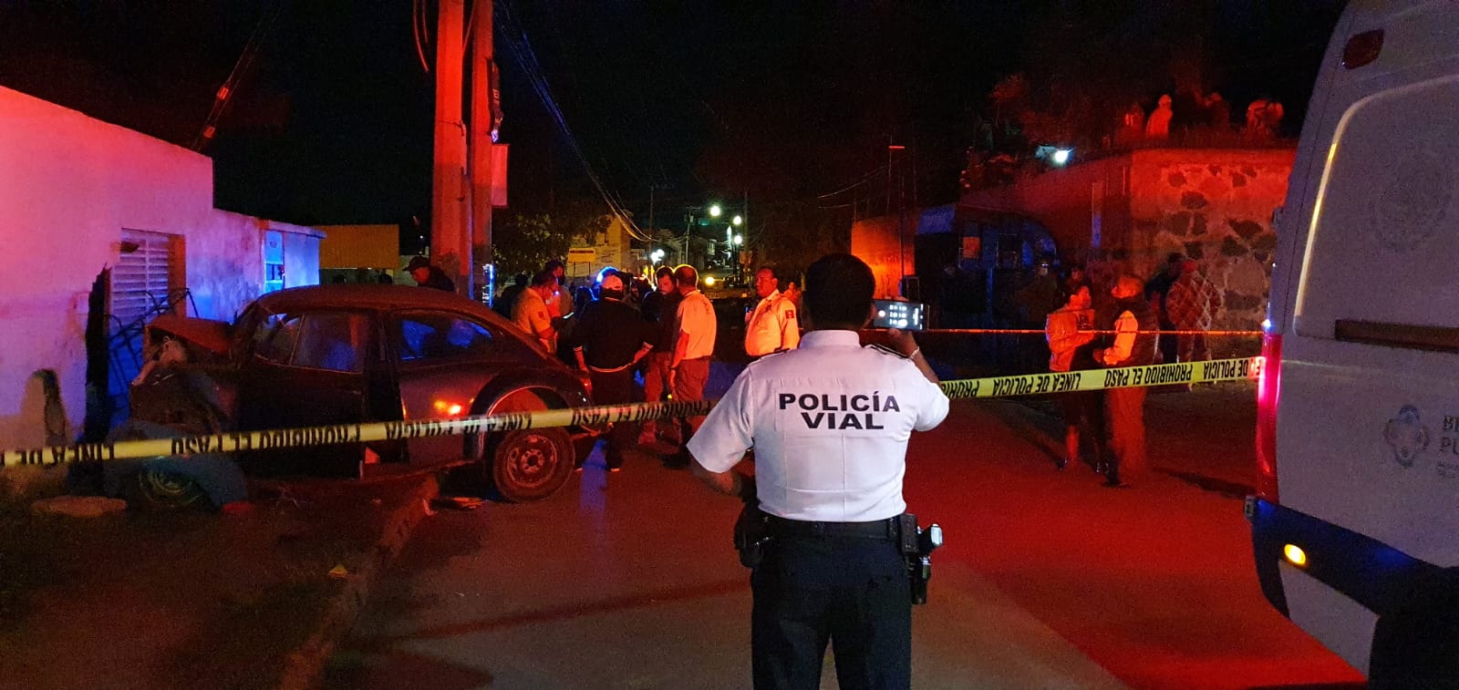 Por: Cortesía Mueren dos mujeres tras aparatoso accidente vial, en Tizatlán