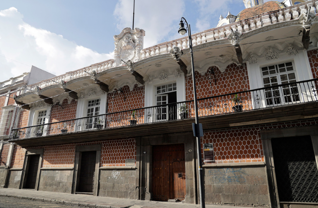 Por: Cortesía Eduardo Rivera da bienvenida a la central de la SEP Federal