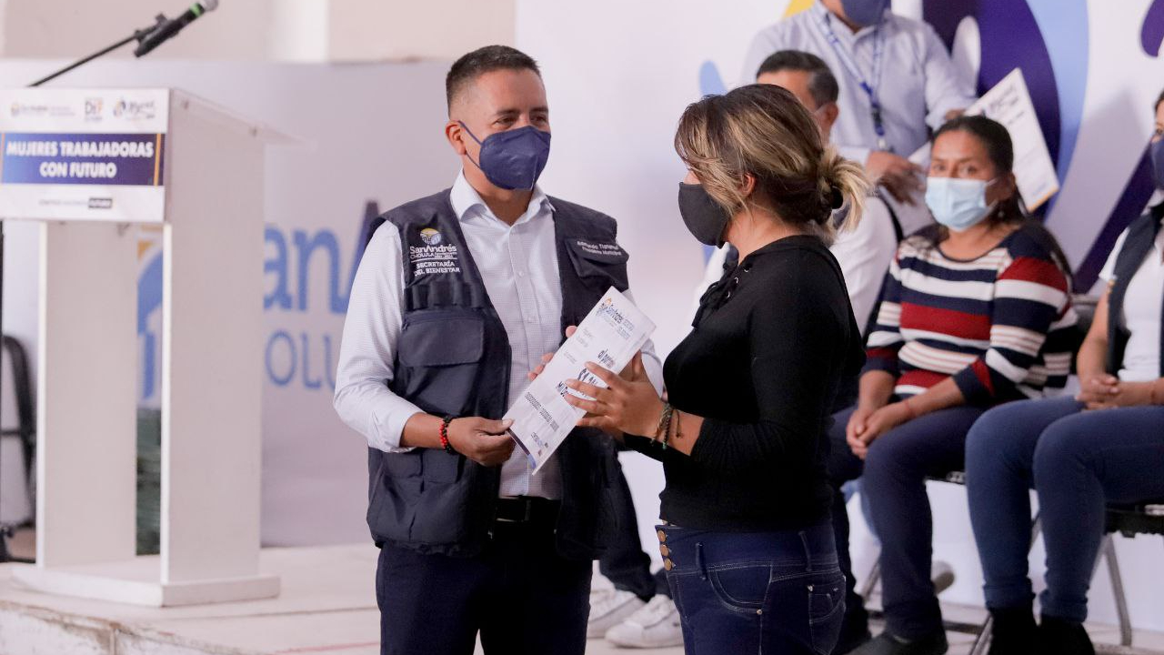 Por: Cortesía En San Andrés Cholula continúan con el programa “Mujeres Trabajadoras con Futuro”