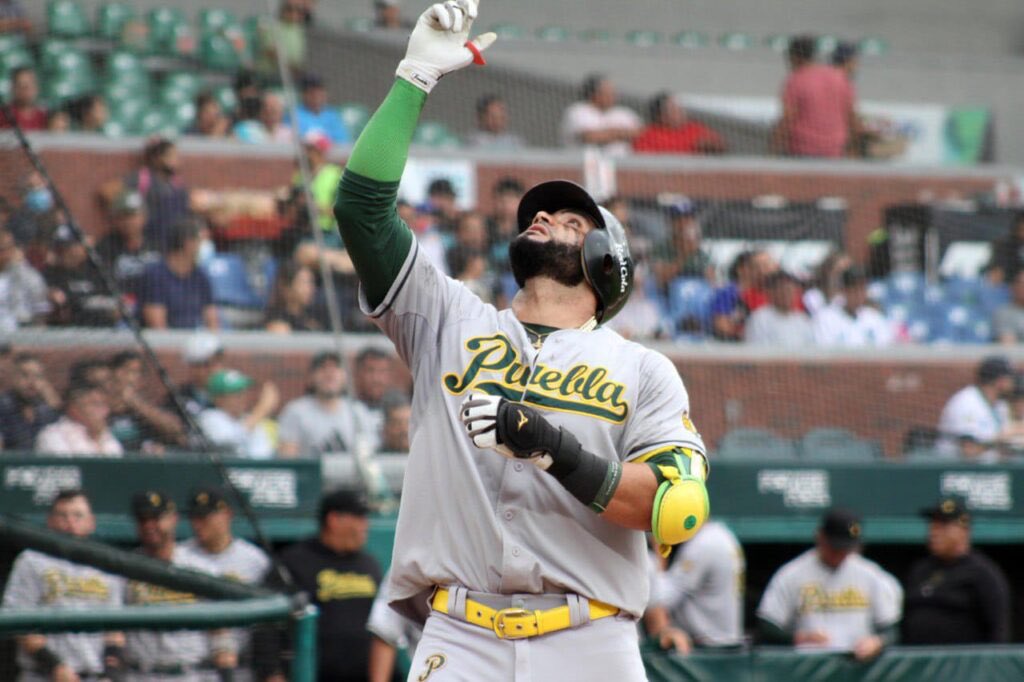 Por: Cortesía Pericos dividió triunfos en doble cartelera ante Saraperos