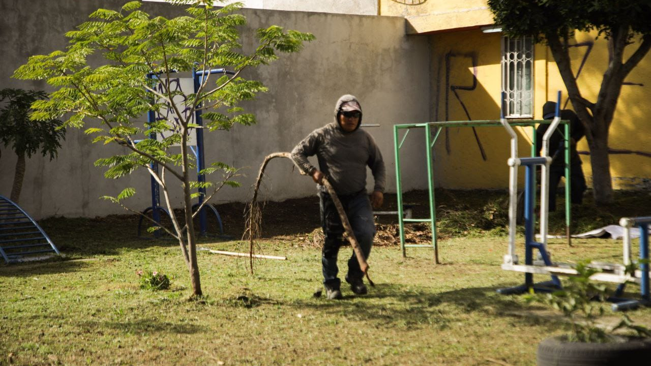Por: Cortesía En San Andrés Cholula continúan efectuando labores de limpia y faenas en fraccionamientos