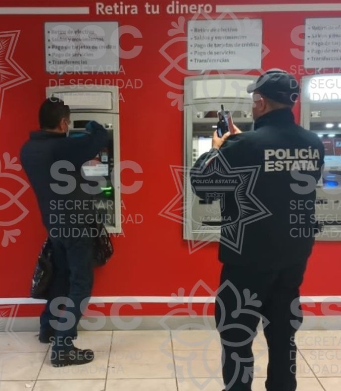 Por: Cortesía Retira SSC “tapa falsa” en cajero de Apizaco