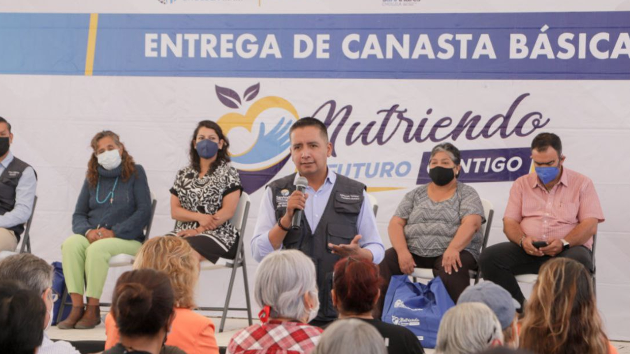 Por: Cortesía Edmundo Tlatehui aseguró que a ningún sector vulnerable se le negarán los apoyos alimentarios del Ayuntamiento