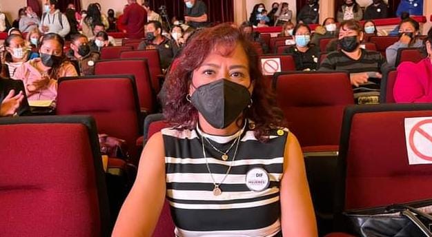 Presidenta del DIF en SPM agrede a empleada, acusa infidelidad