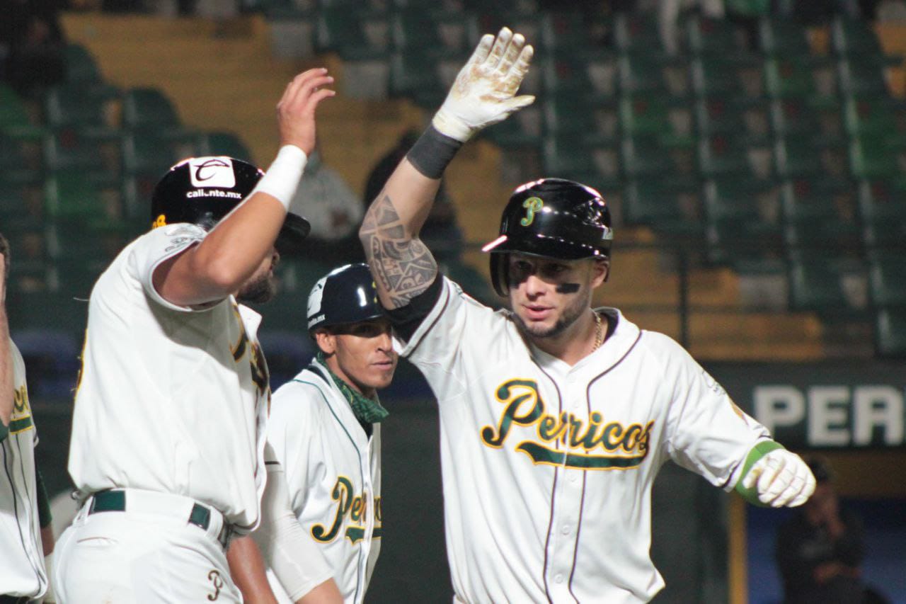 Por: Cortesía Pericos no tuvo piedad de Piratas de Campeche en el inicio de la serie