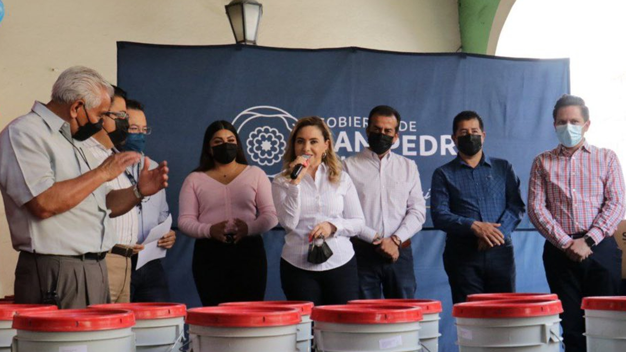 Por: Cortesía En San Pedro Cholula; iniciaron las labores de rehabilitación del Mercado Cosme del Razo