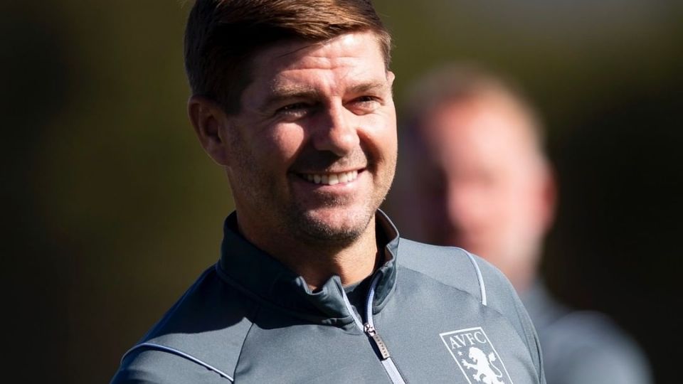 Por: Cortesía Steven Gerrard, DT del Aston Villa, impone multas a los jugadores para mejorar su rendimiento y disciplina