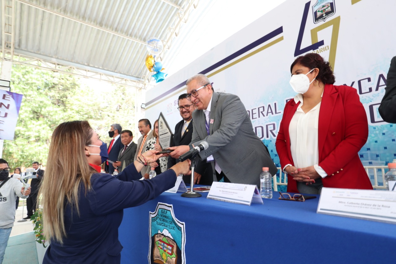 Conmemora la Escuela Normal Urbana Federal “Emilio Sánchez Piedras” su 47 aniversario