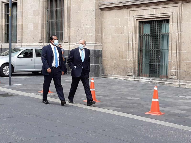 Por: Cortesía Carlos Slim llega a Palacio Nacional para sostener reunión con AMLO