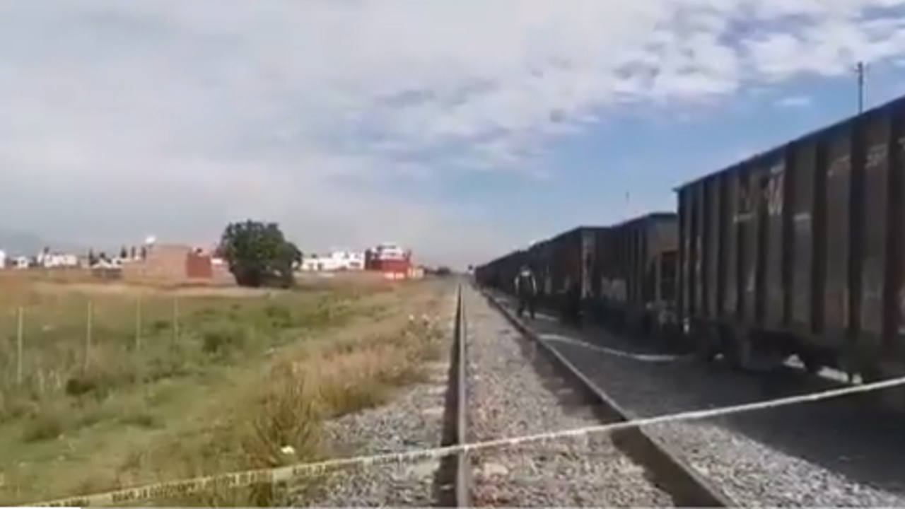 Por: Cortesía En Cuautlancingo; encuentran el cuerpo de un masculino cerca de las vías del tren