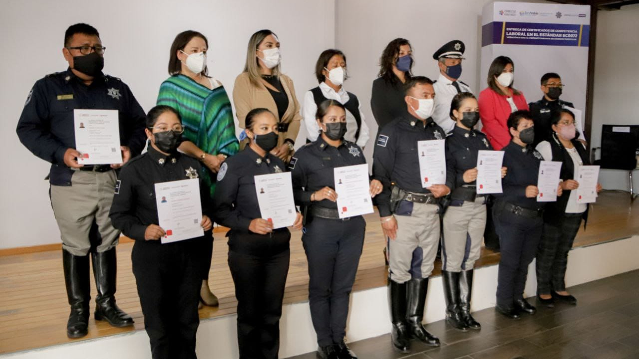 12 Policías de San Andrés Cholula recibieron una capacitación en materia turística