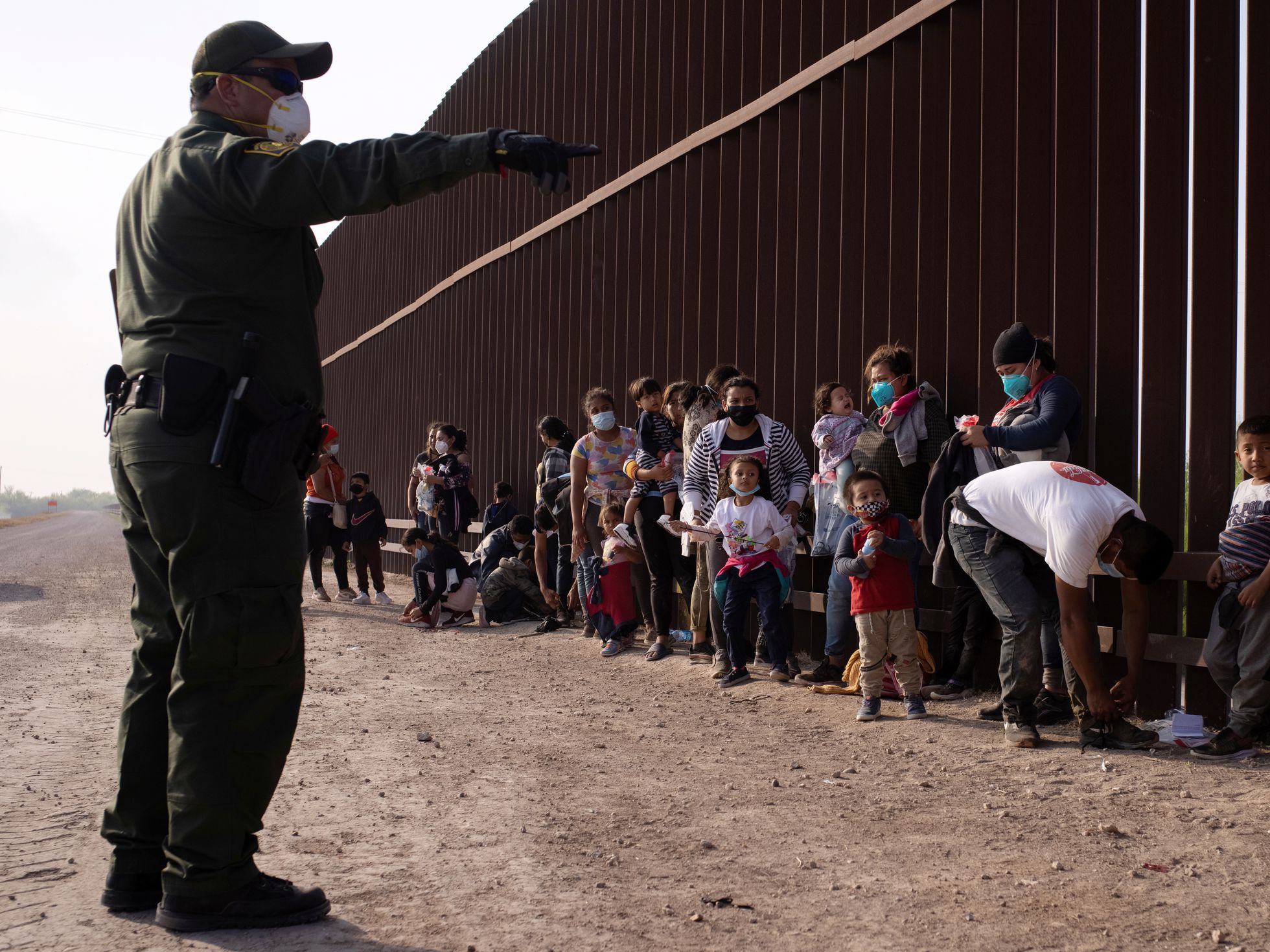 Por: Cortesía Joe Biden y AMLO condenan plan migratorio del estado texano Greg Abbott