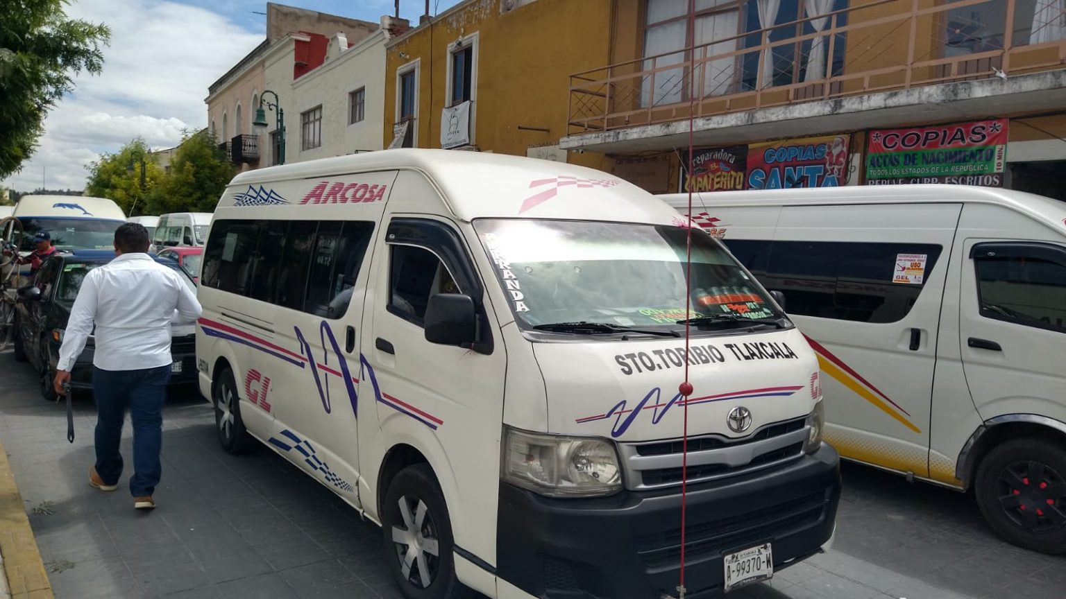 Denuncian transportistas intentos de “aplastar” su lucha por aumento del pasaje
