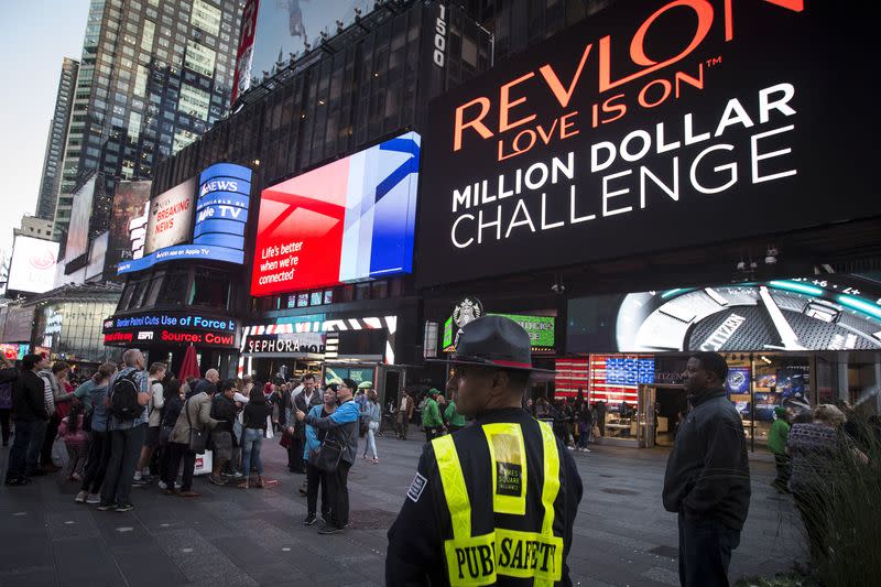 Por: Cortesía Revlon el gigante de cosméticos se declara en bancarrota