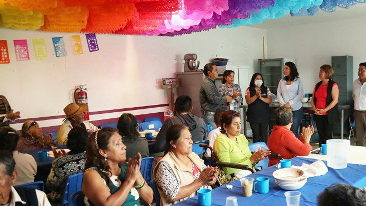 Por: Cortesía Habilitan en San Andrés Cholula el segundo comedor comunitario para adultos mayores en San Rafael Comac