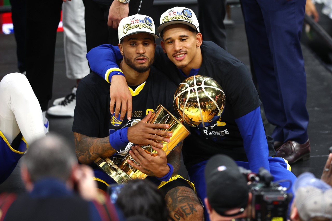 Por: Cortesía Juan Toscano se convirtió en el primer mexicano campeón de la NBA