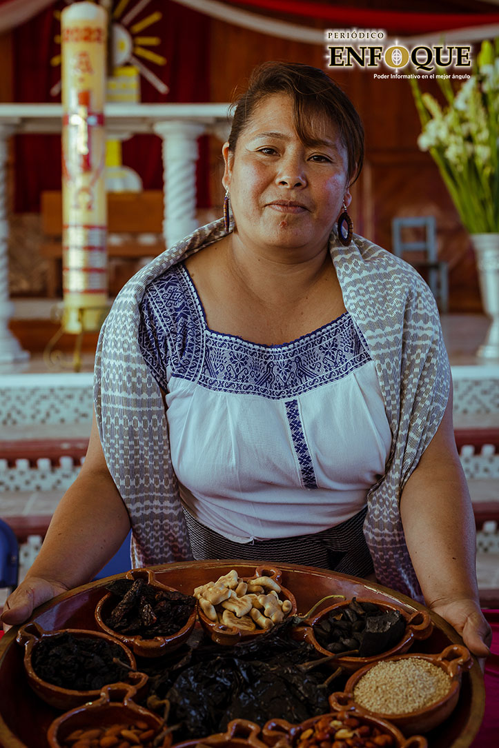 Cocinera Calpan mole
