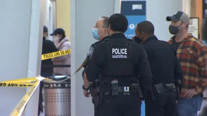 Por: Cortesía Ataque con arma blanca en aeropuerto de San Francisco deja a 3 pasajeros heridos