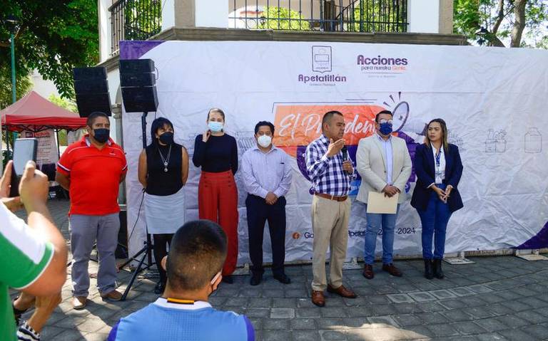 Ayuntamiento de Apetatitlán brinda apoyo social a los habitantes de las comunidades