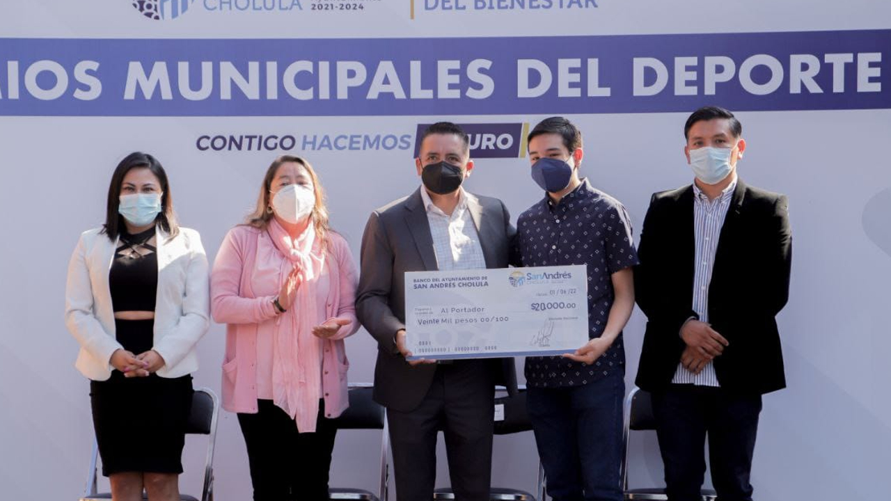 Por: Cortesía En San Andrés Cholula fueron entregados los Premios Municipales del Deporte