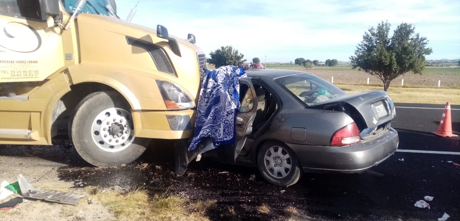 Por: Cortesía Hombre muere prensado tras encontronazo en la Amozoc-Perote