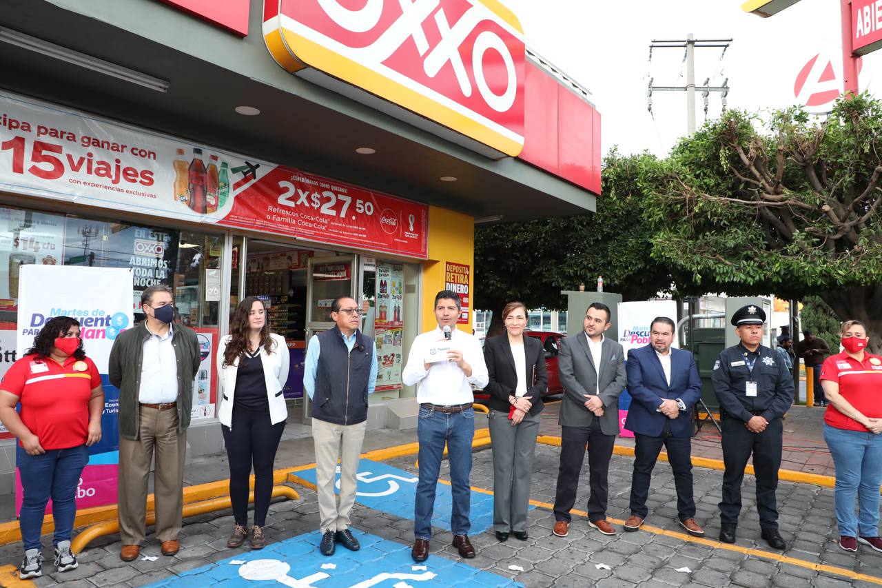 Por: Cortesía Ayuntamiento estará pendiente ante posibles restricciones sociales por COVID: Eduardo Rivera