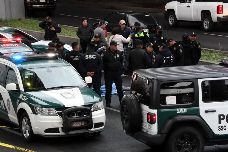 Por: Cortesía Investiga Fiscalía de CDMX como feminicidio la muerte de la joven encontrada en Periférico Sur