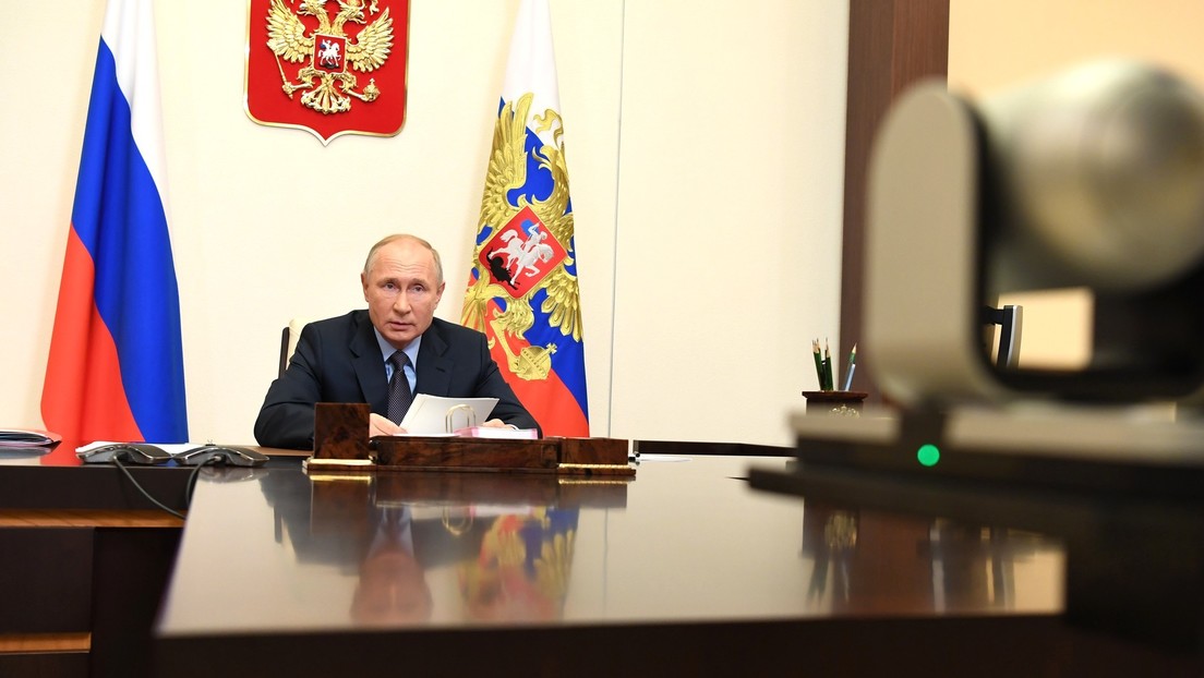 Por: Cortesía Rusia planea reorientar su comercio y petróleo hacia los países del BRICS: Putin
