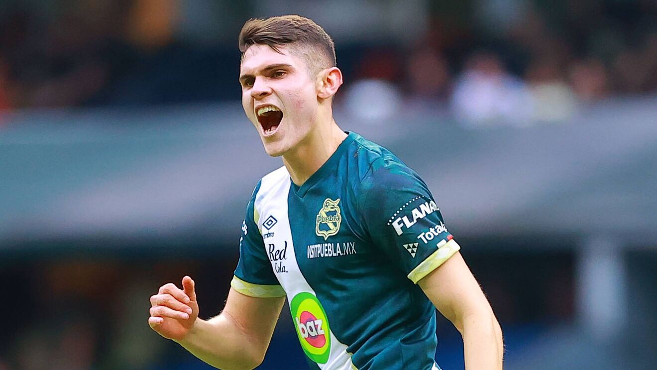 Por: Cortesía Israel Reyes y Maxi Araújo no saldrán del Puebla