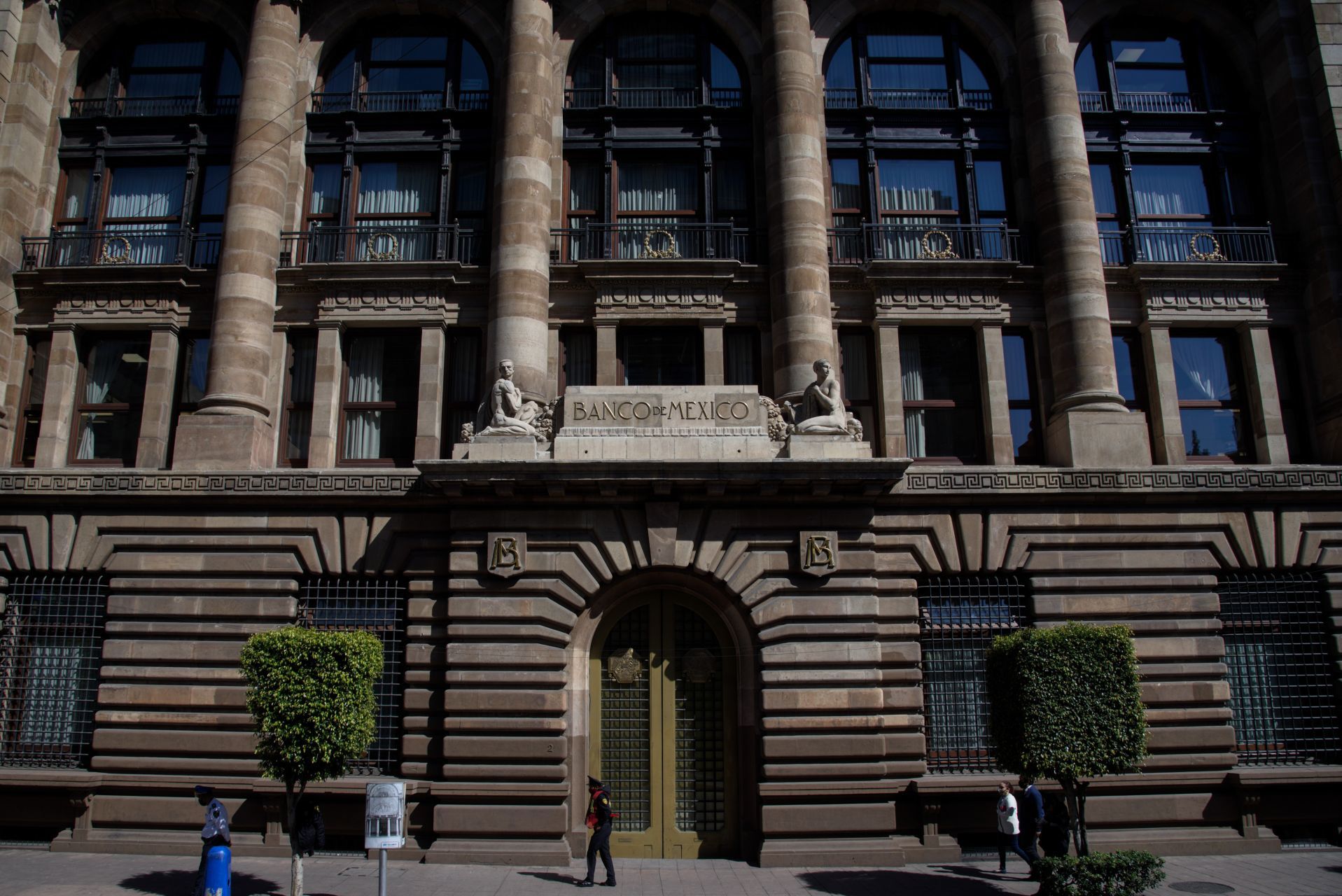 Por: Cortesía Banco de México sube la tasa de interés a 7.75% a fin de contener la inflación