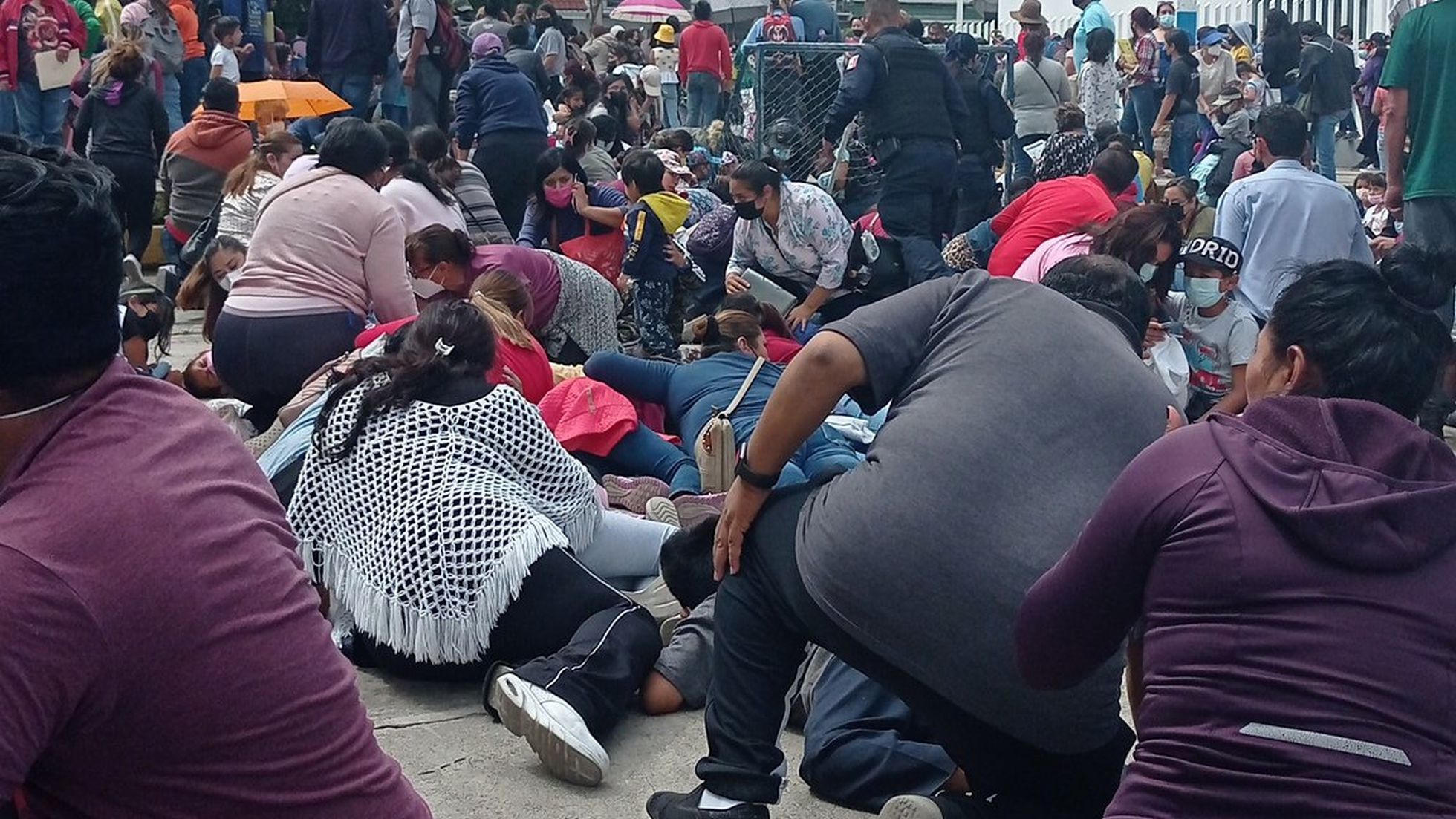 Balacera en centro de vacunación en Puebla fue por ataque contra presunto delincuente apodado "La zorra"