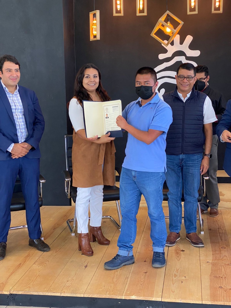 Por: Cortesía UPTX entrega títulos universitarios a ingenieros egresados en 2021 y 2022