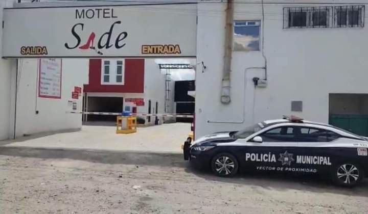 Por: Cortesía El sospechoso aún no es identificado: Taxista abandonó cuerpo de una mujer en el jacuzzi de un motel en Puebla