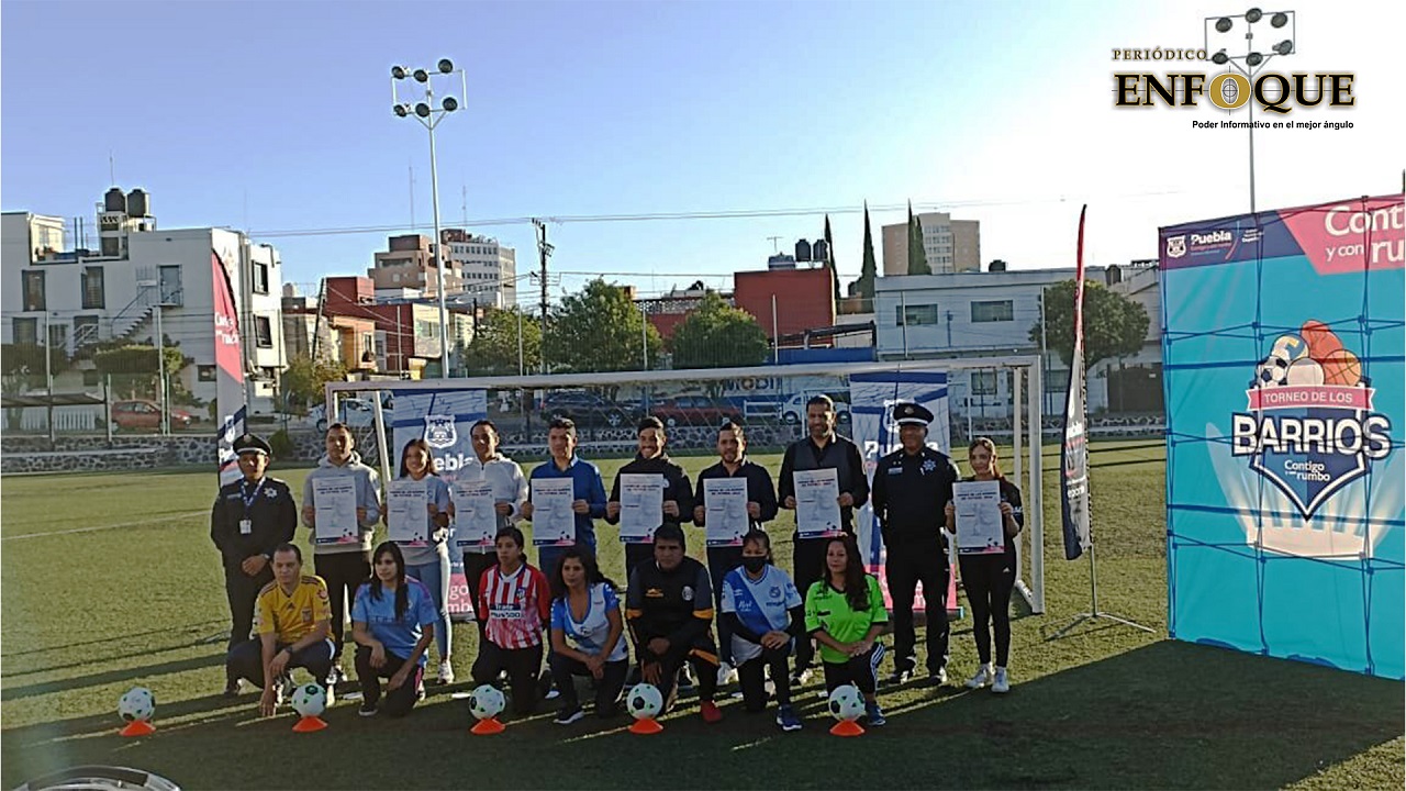 Por: Cortesía Eduardo Rivera presentó el Torneo de los Barrios de Futbol