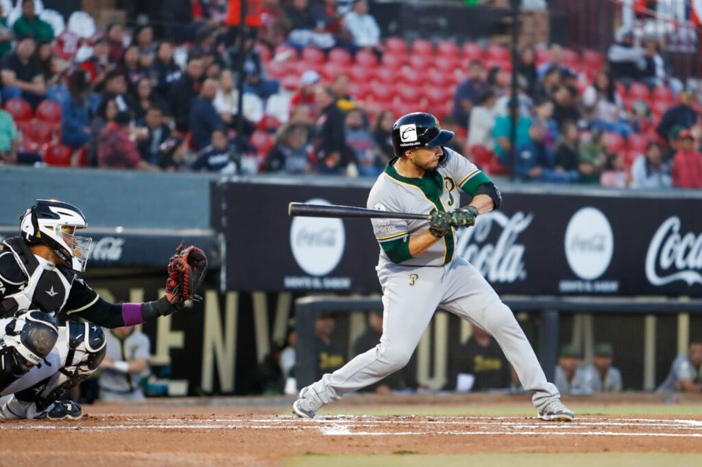 Por: Cortesía En maratónico juego, Toros dejó tendido a Pericos sobre el terreno