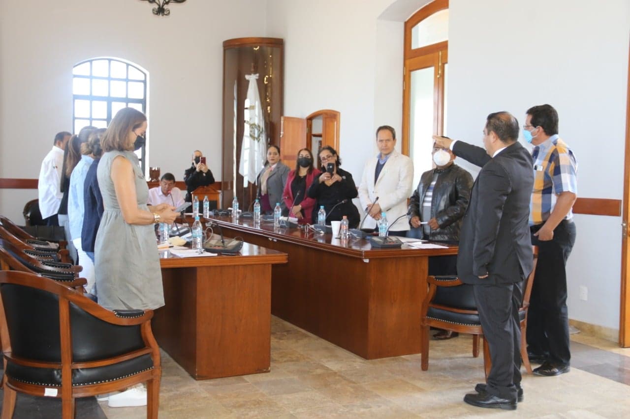 Por: Cortesía Tesorero de ayuntamiento de Tehuacán es destituido por presuntos actos de corrupción