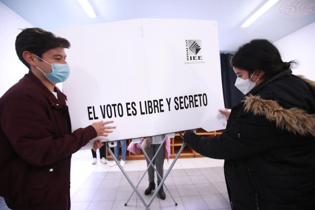 Por: Cortesía Al cierre de casillas alistan conteo de votos en Hidalgo