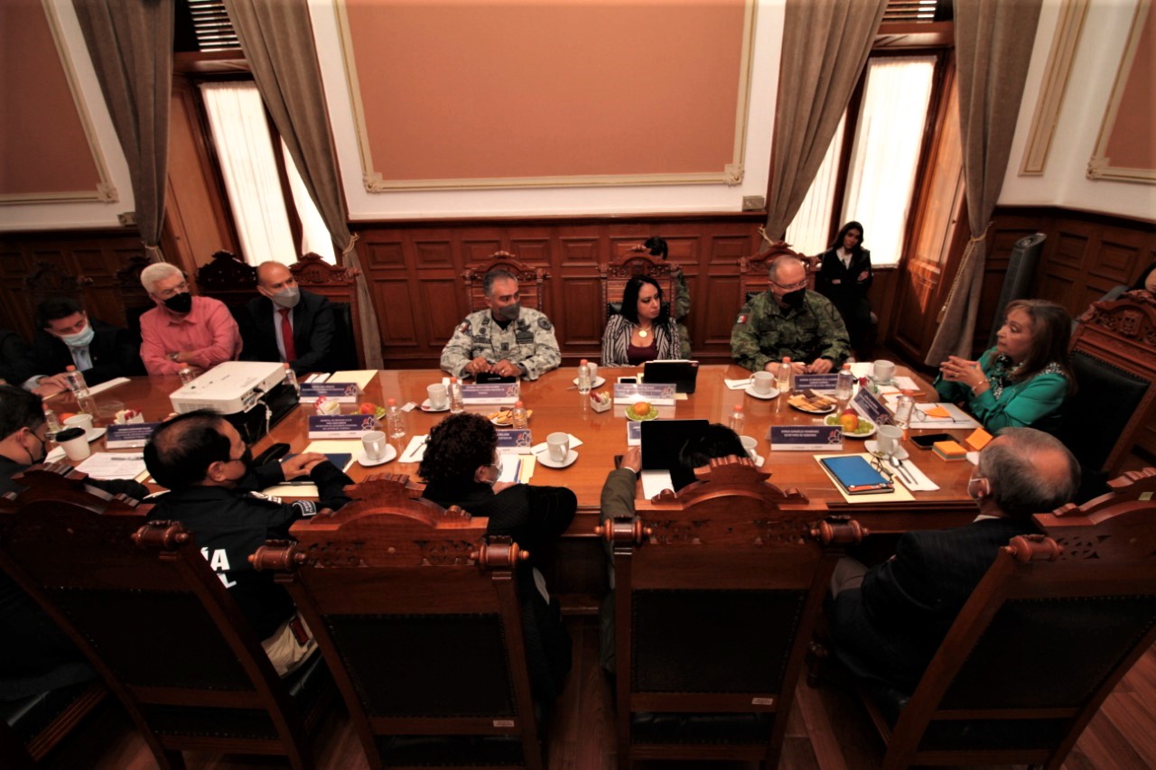 Participaron empresarios de Tlaxcala en mesa de seguridad encabezada por la gobernadora Lorena Cuéllar