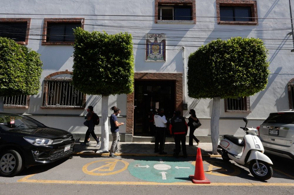 Alumno de la UPAEP ataca con martillo en mano a su profesor