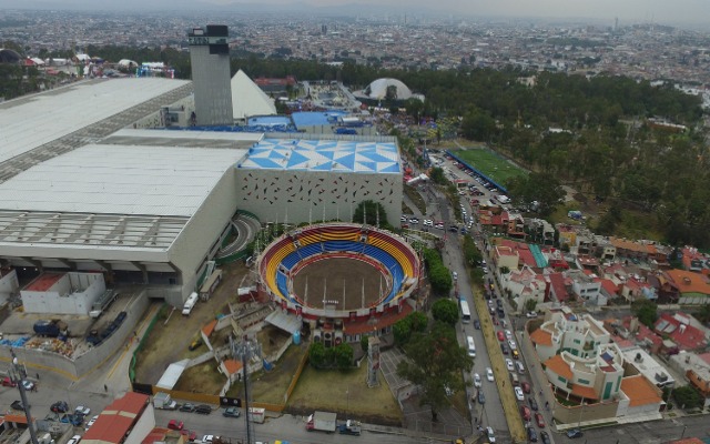 Por: Cortesía Personas de Oaxaca y Chiapas intentan cometer fraude con la Feria de Puebla, afirma Barbosa