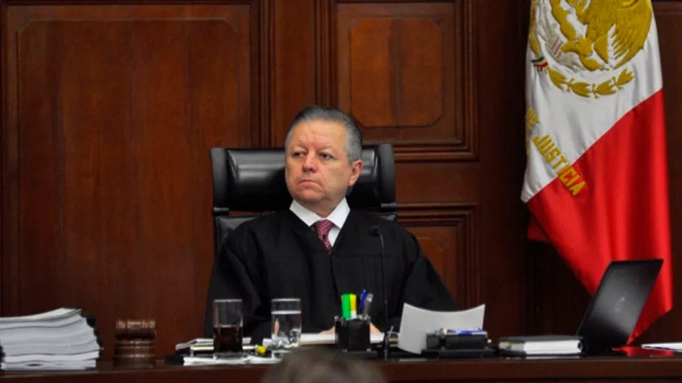 Por: Cortesía Caso Gertz Manero: presidente de la SCJN propone analizar amparo liso y llano para Alejandra Cuevas