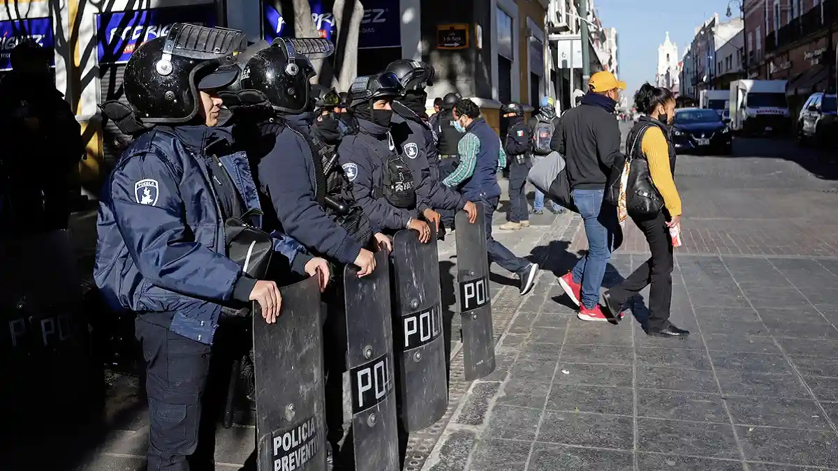 Comercio informal no volverá el Centro Histórico: Eduardo Rivera 