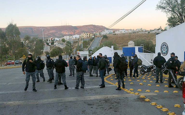 Por: Cortesía Policías de Zacatecas se manifiestan, exigen destitución de mandos y beneficios para familias de agentes caídos