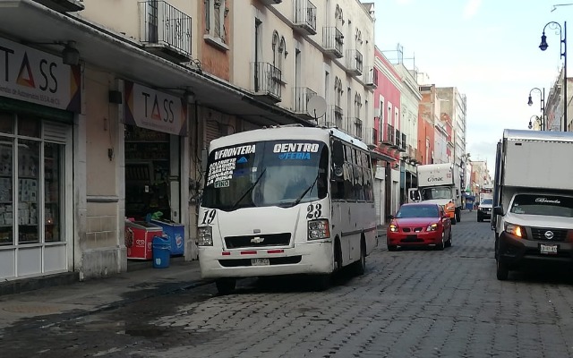 Por: Cortesía Ayuntamiento de Puebla deberá plantear si se retira el transporte público del Centro Histórico: Barbosa