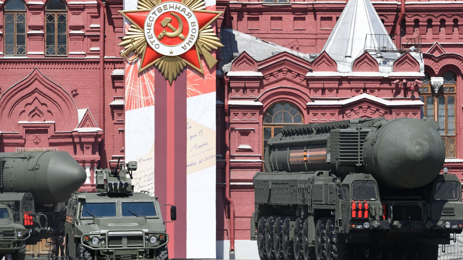 Por: Cortesía Rusia utilizaría armas nucleares en Ucrania ante "amenaza existencial": portavoz del Kremlin