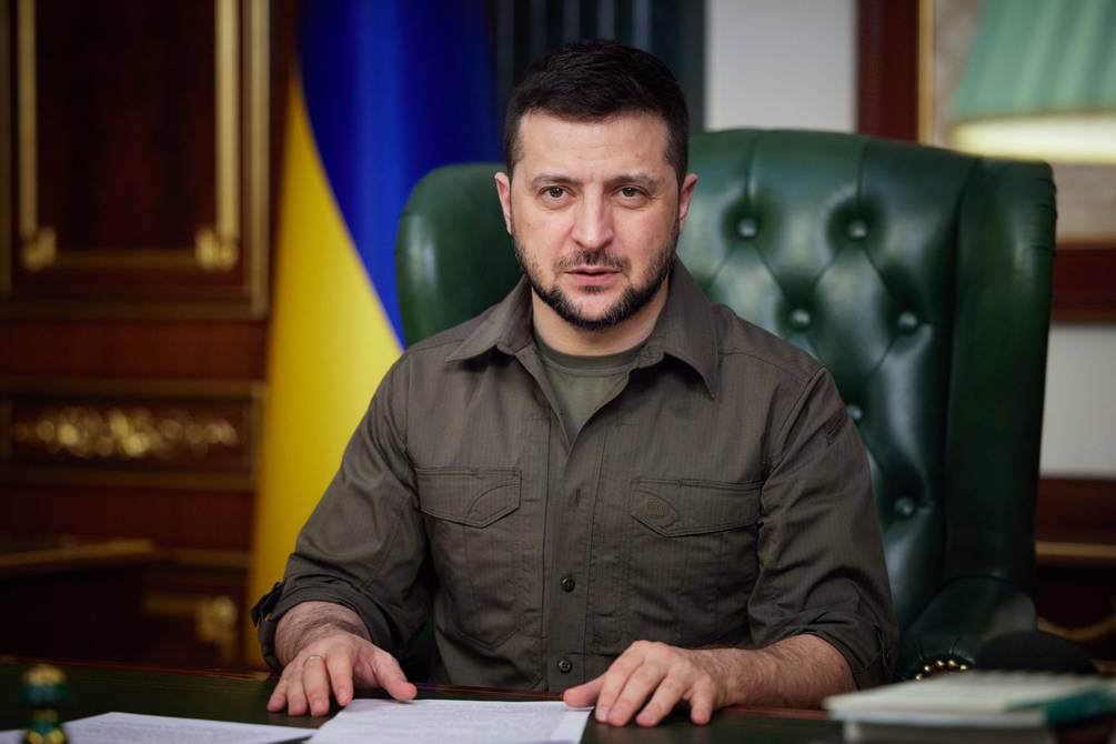 Por: Cortesía El presidente de Ucrania Volodimir Zelensky acusó a Moscú de reubicar a ucranianos forzosamente