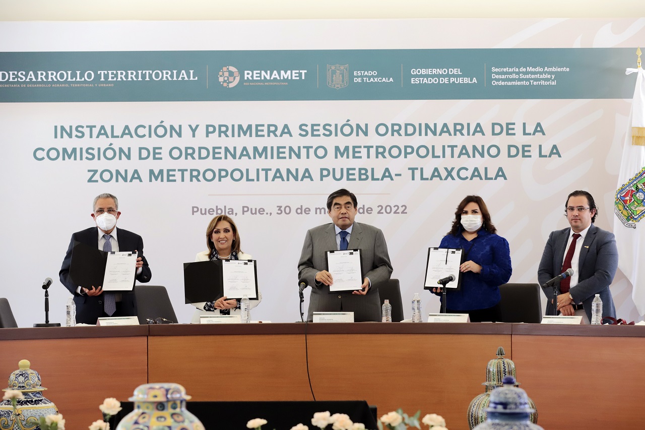 Por: Cortesía Gobiernos de Puebla y Tlaxcala instalan Comisión de Ordenamiento de la Zona Metropolitana