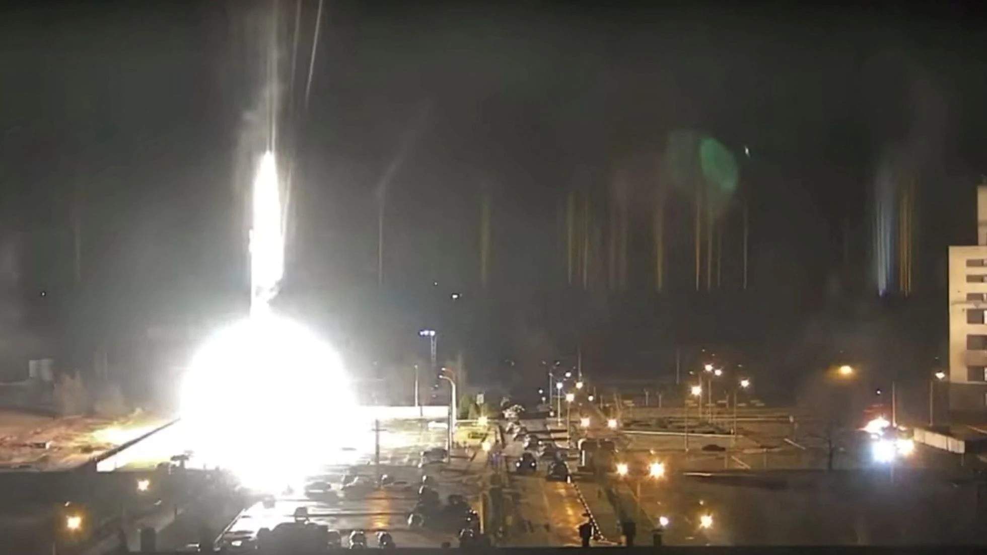 Por: Cortesía No se produjo fuga radiactiva por ataque ruso a la central nuclear, “Tuvimos suerte”: Agencia nuclear de la ONU