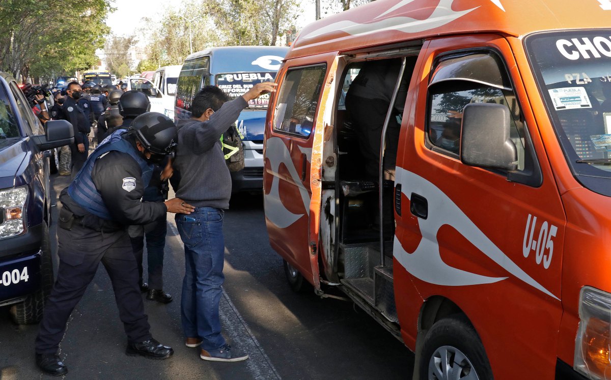 Por: Cortesía Asaltos a transporte público y narcomenudeo son más frecuentes en zona metropolitana: Eduardo Rivera